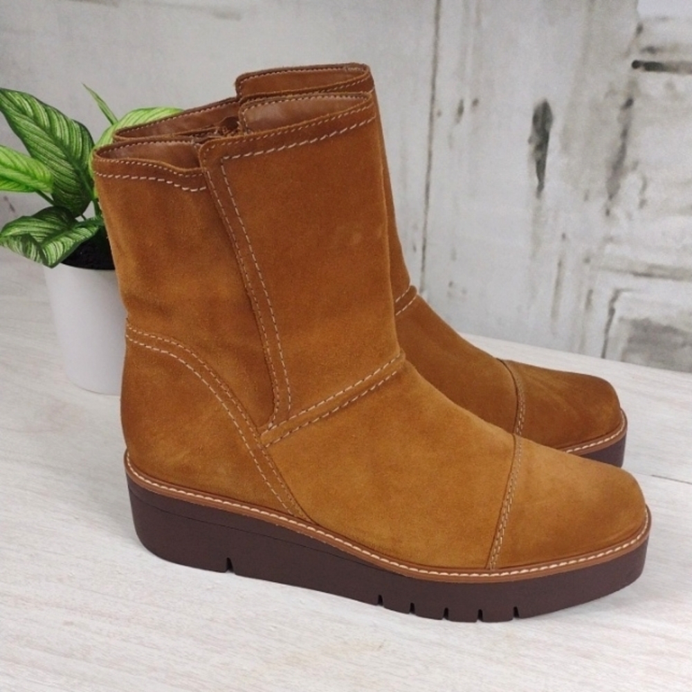 Naturalizer Tan Ankle Boots Size 9.5